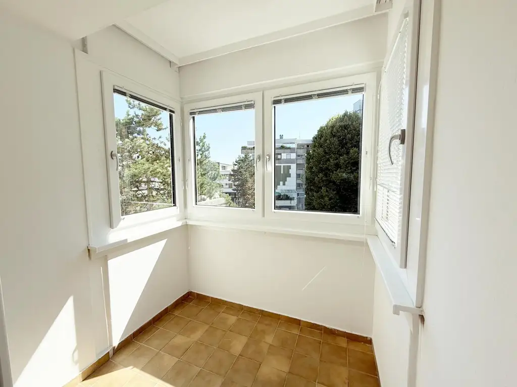 Geräumige 4 Zi. Wohnung im Zentrum von Wels