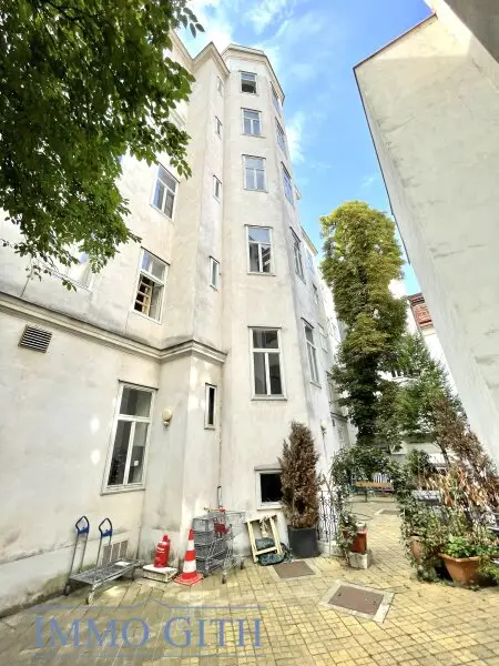 DACHGESCHOSSJUWEL MIT SPEKTAKULÄREM WIENBLICK - UNBEFRISTET & PROVISIONSFREI ZU MIETEN!