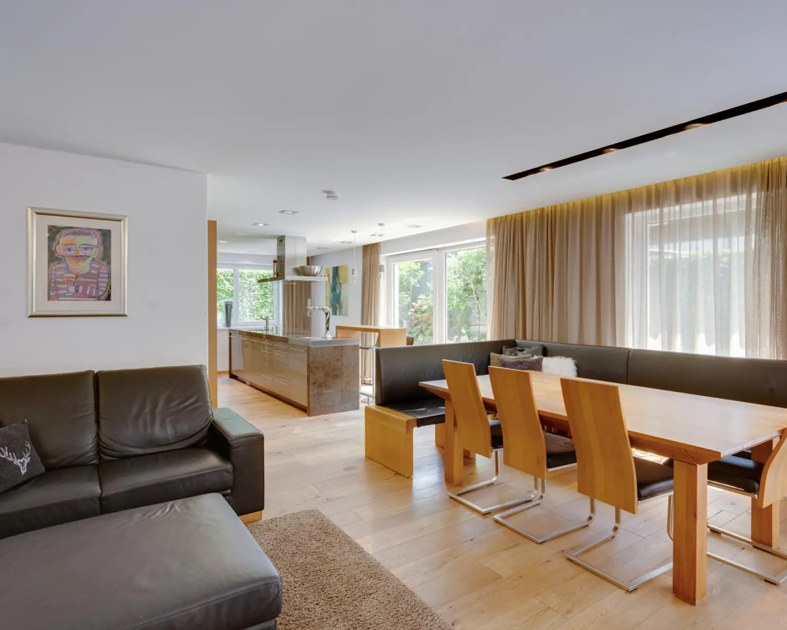 NEU! "Das perfekte Nest" - eingebettet zwischen Bergpanorama und Luxus!