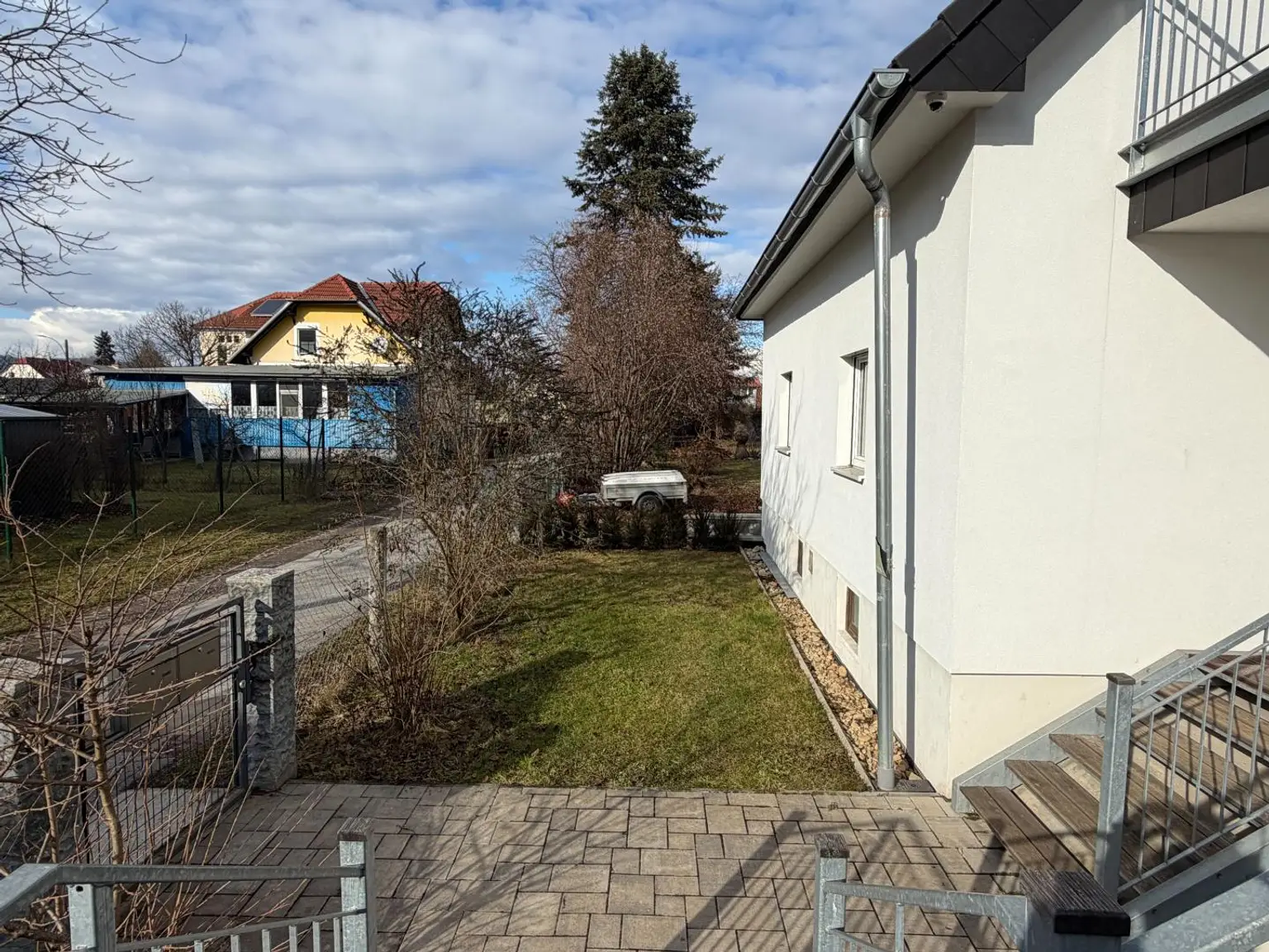 Zugang u. Gartenanteil