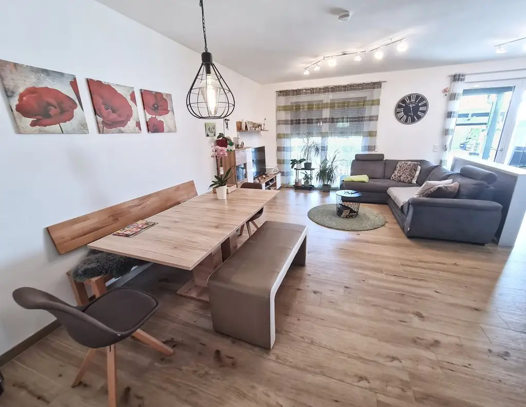 Moderne Doppelhaushälfte zum Mieten in Klagenfurt