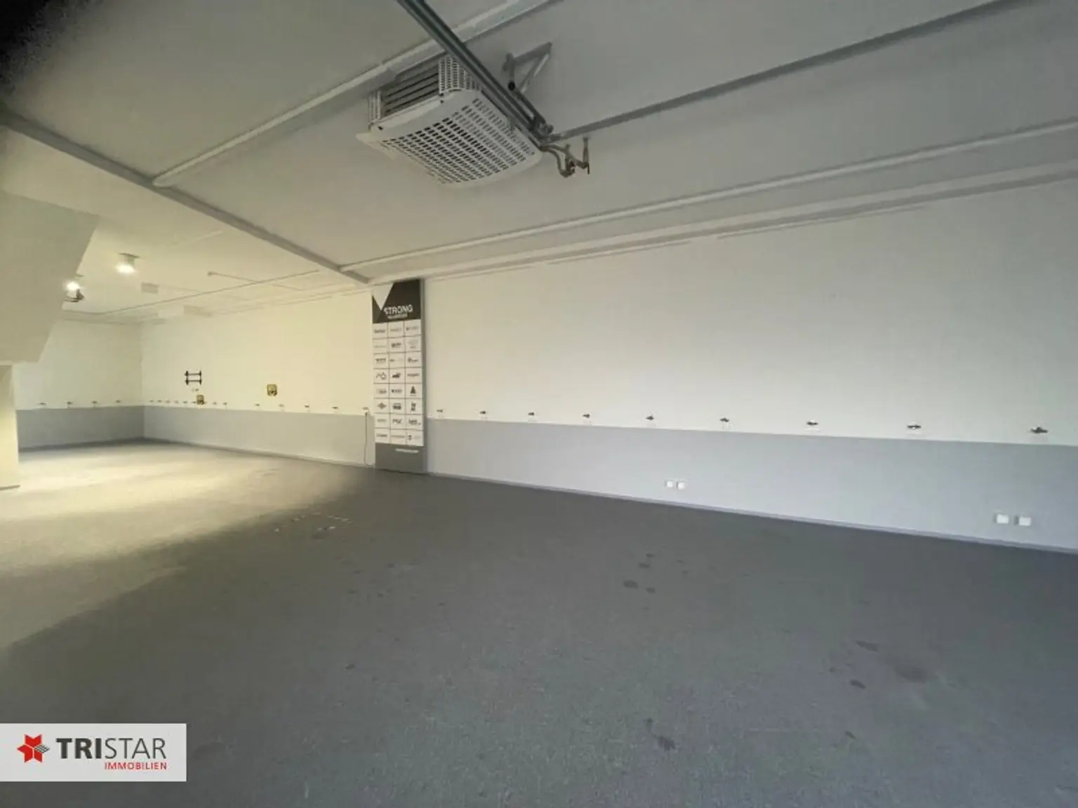 Top Lage, Wien 23. Neuwertiges Betriebsobjekt: 607 m², 5 Parkplätze, ideal für Ihre Vision! Miete 9.186 €