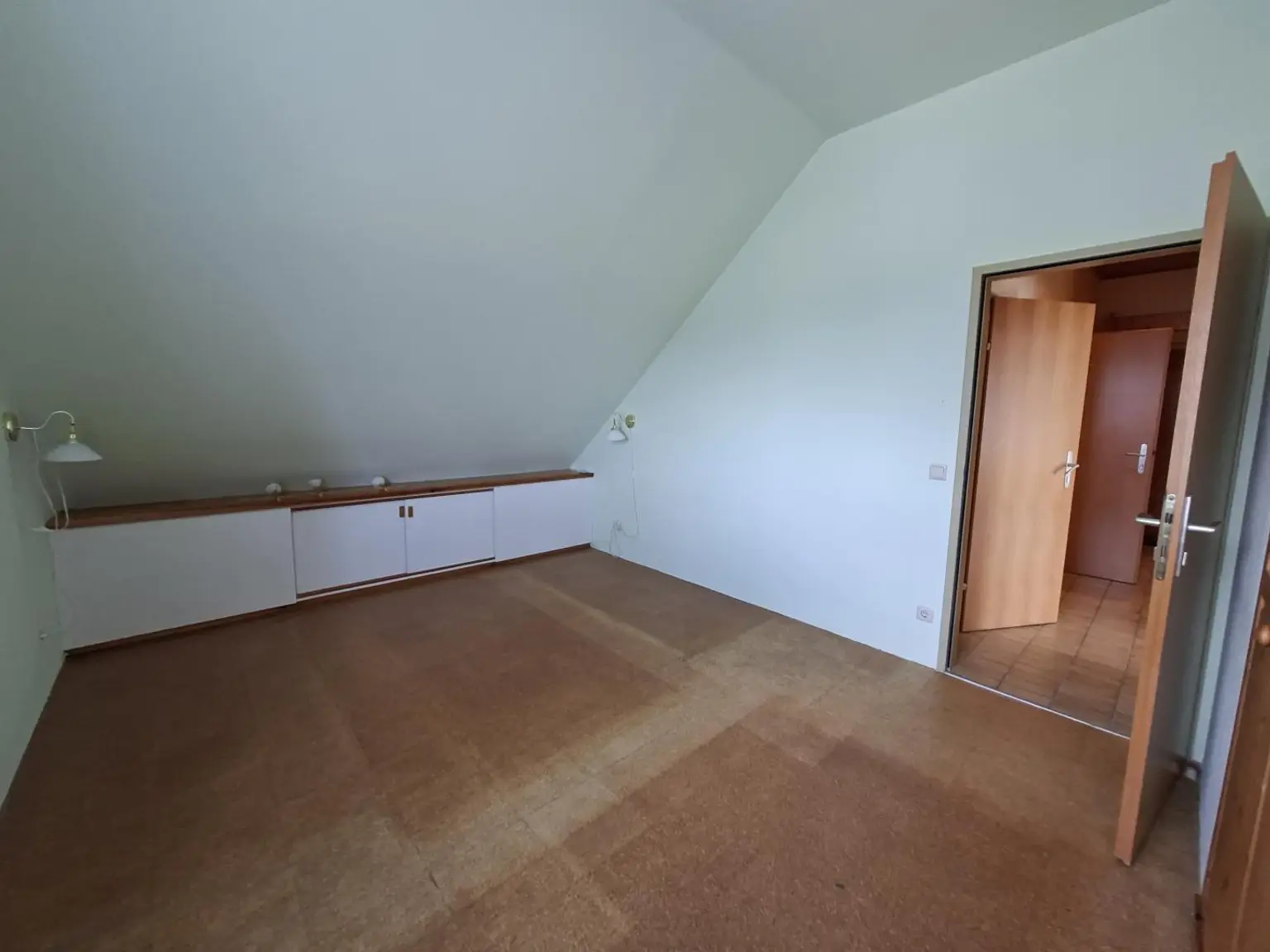 Schlafzimmer 1_II