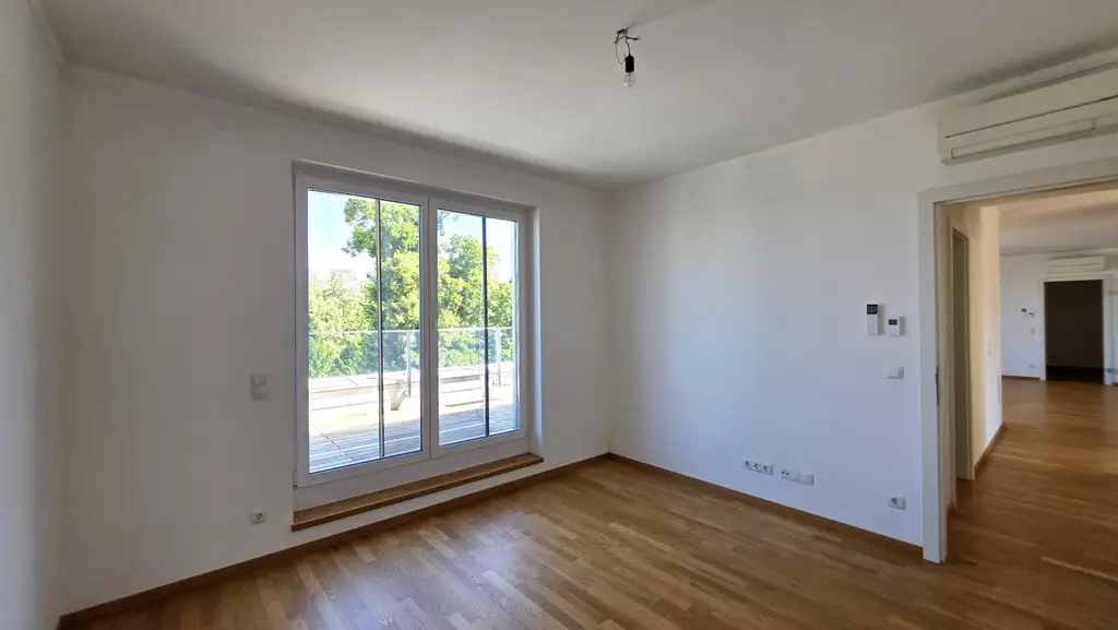 Maria Enzersdorf - Schlosspark!!! Stylische Neubauwohnung + MEGA Dachterrasse + Grün- und Weitblick!