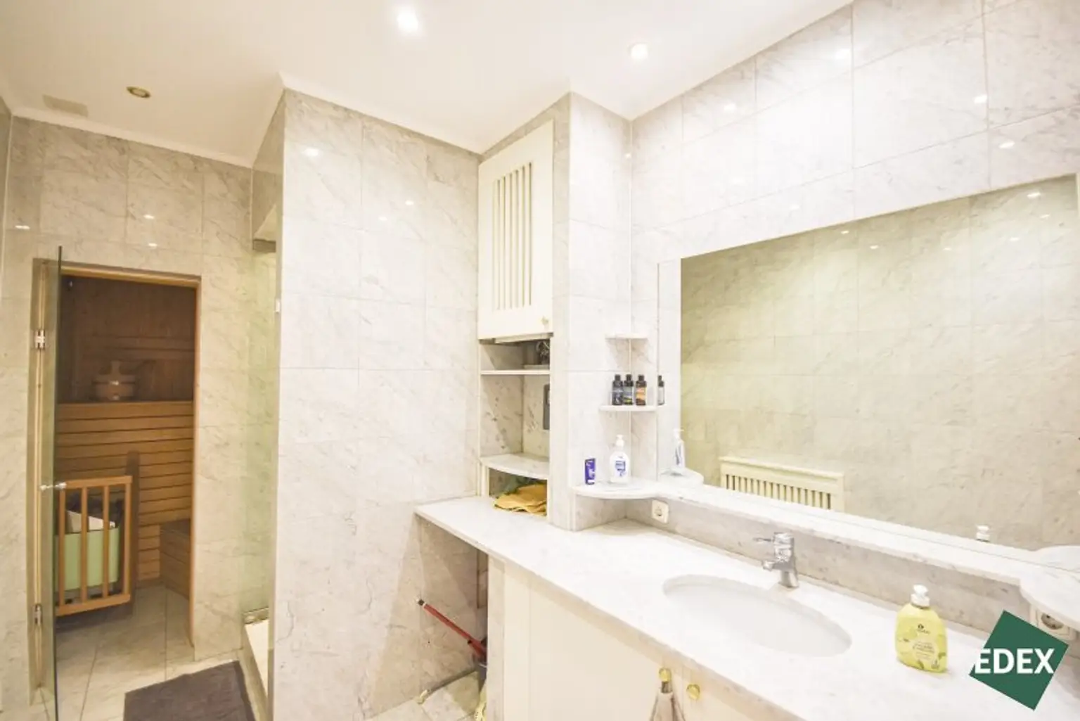 Freundliches Büro unweit von der Mariahilfer Straße