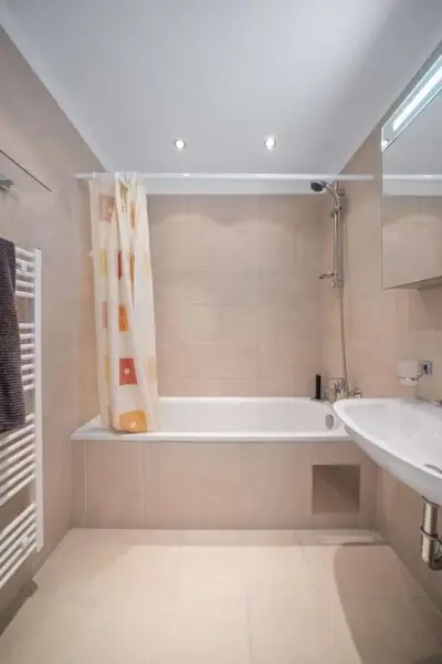 Attraktive Anlagechance: Stilvolle 3-Zimmer-Wohnung im grünen Baumgarten