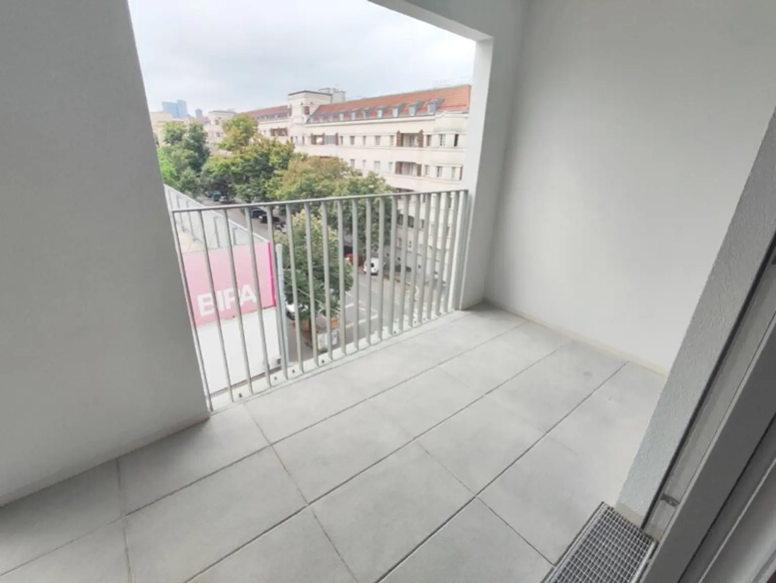 Neubau 3-Zimmer-Erstbezug mit Loggia im 5. Liftstock - Top68