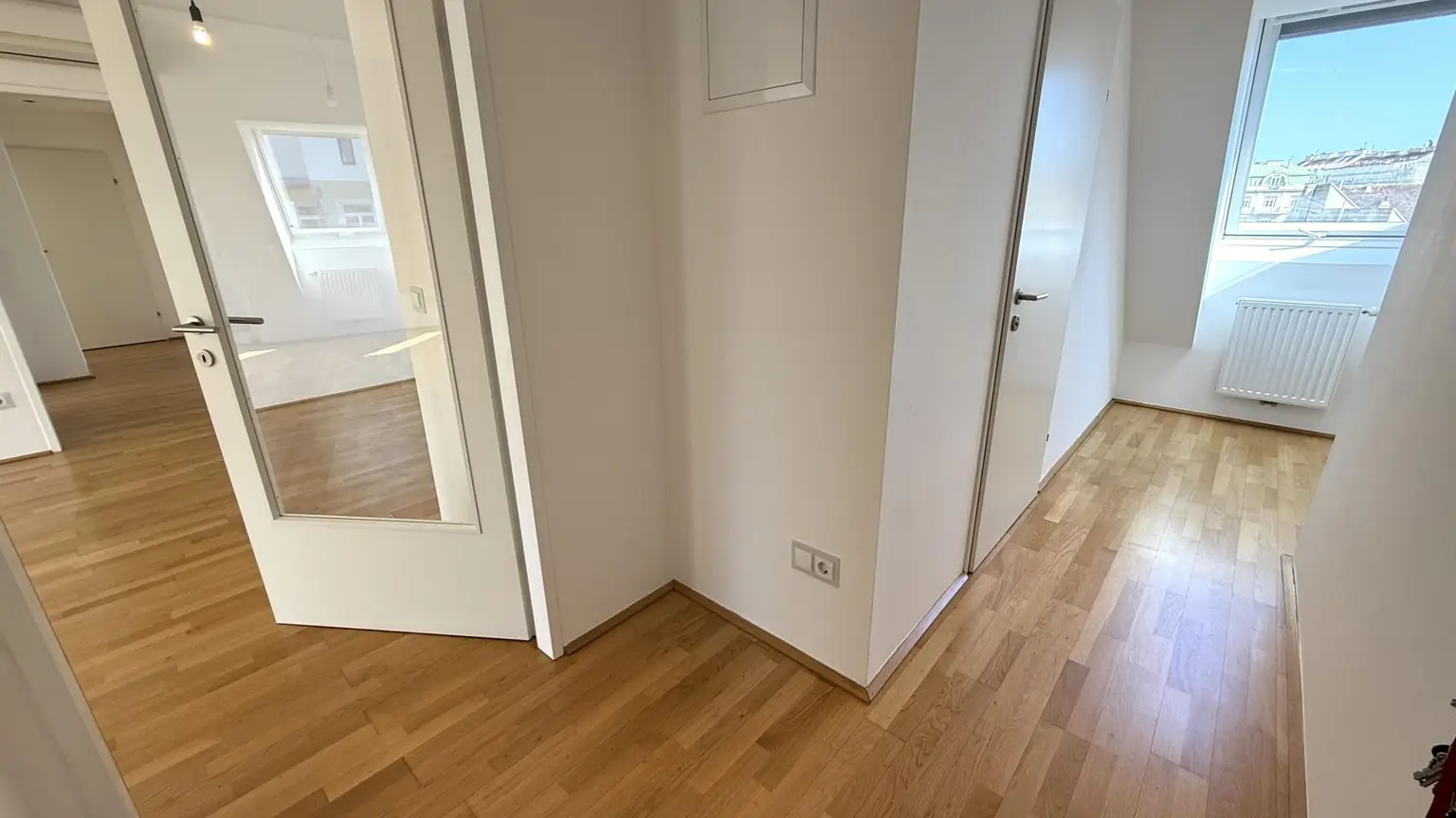 4-Zimmer-PENTHOUSE in der Ungargasse (Nähe: Stadtpark, Rochusmarkt, 1. Bezirk)!!