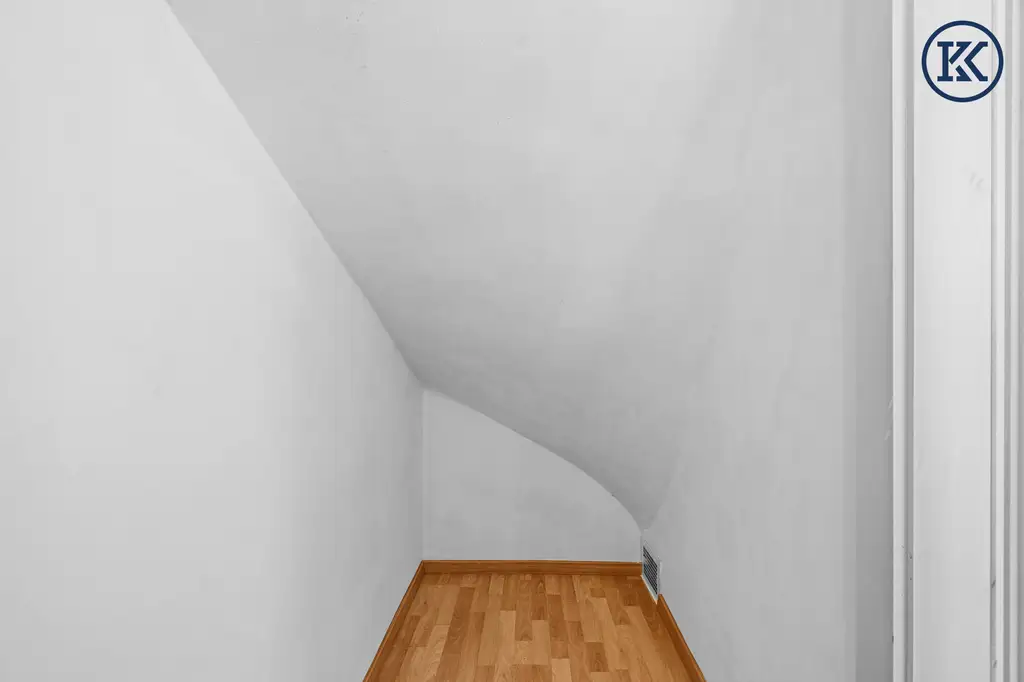 Zuhause im Grünen – Lichtdurchflutete Wohnung mit Dachterrasse & Gartenoase