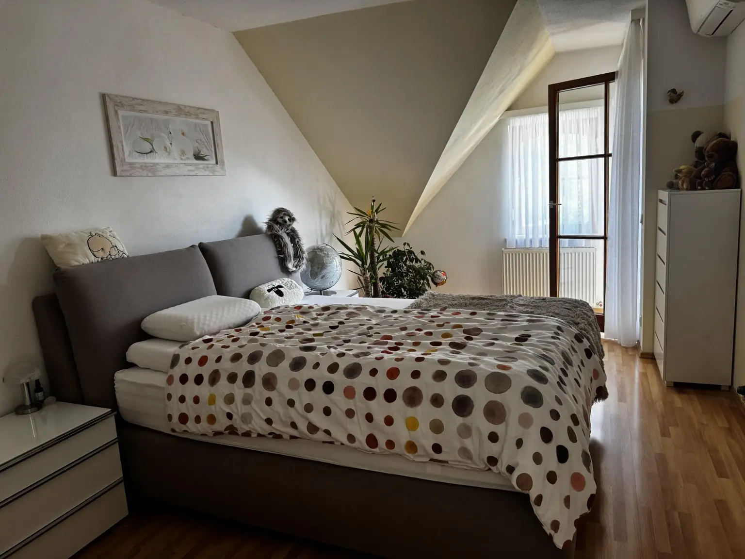 Ein ZUHAUSE zum Verlieben! Doppelhaushälfte mit Pooloase und ausgezeichneter Infrastruktur