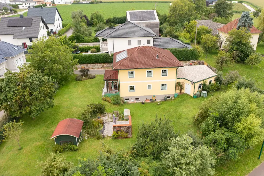 #NEUER PREIS!# Ein traumhaftes Zuhause zum Wohlfühlen! Ausgeklügeltes Einfamilienhaus mit großem Garten! Koffer packen und einziehen!
