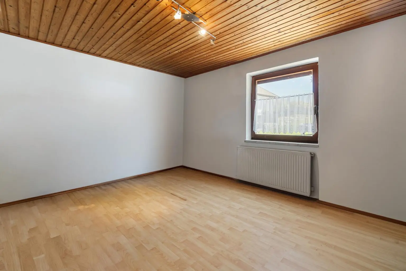 Zimmer EG