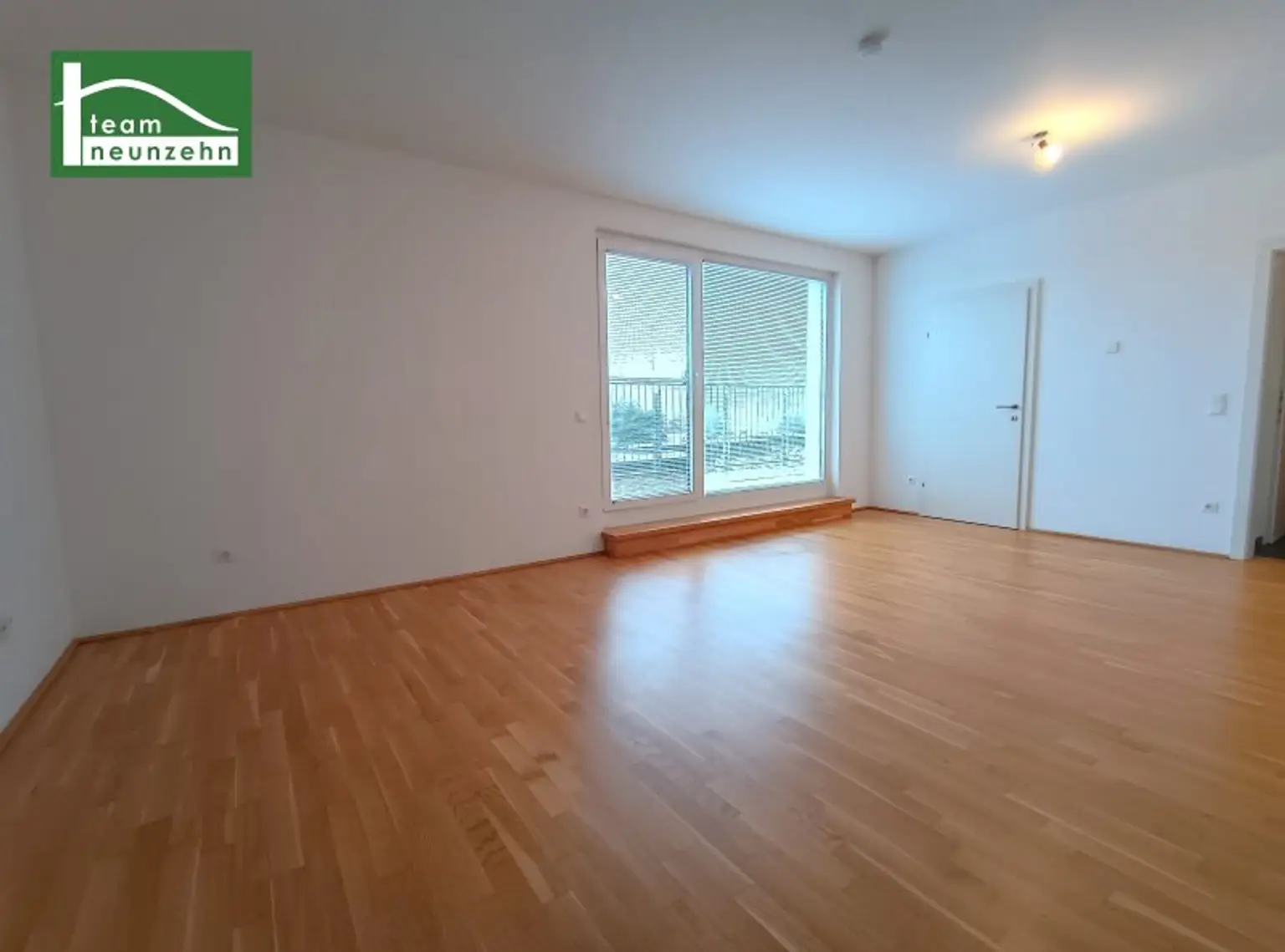 Wundervolle Dachgeschosswohnung mit großer Dachterrasse