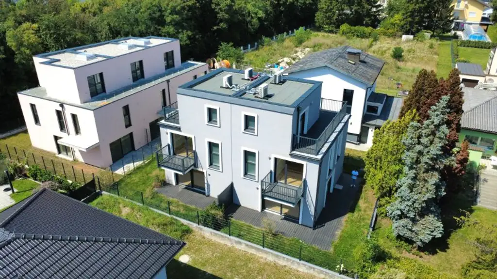 Schlüsselfertige Doppelhaushälfte mit Garten und Dachterrasse – Erstklassige Ausstattung und hochwertige Bauqualität