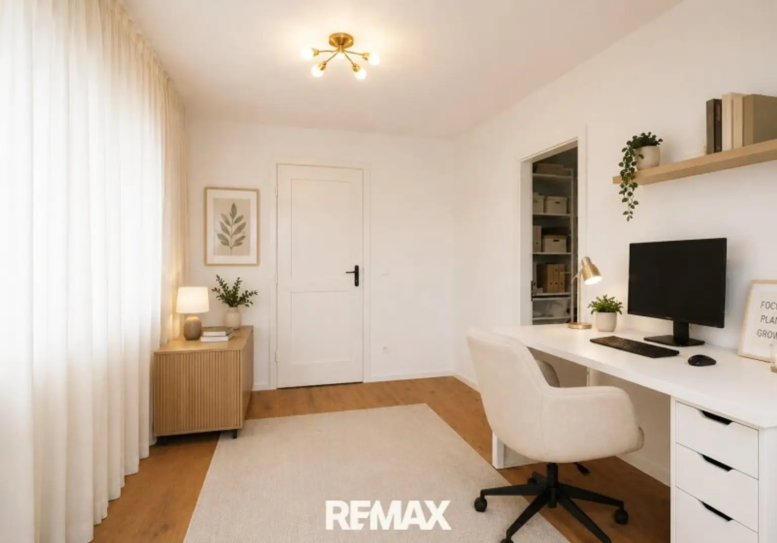 Arbeitszimmer (virtuell eingerichtet)