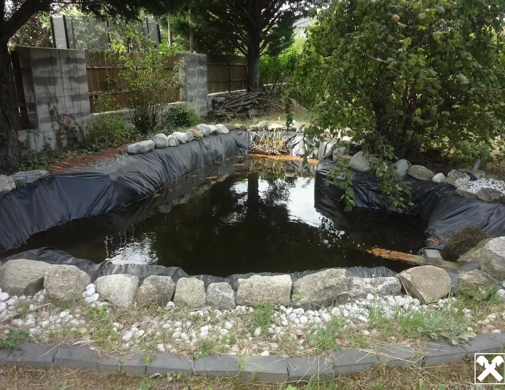 Eckgrundstück oberhalb der B50