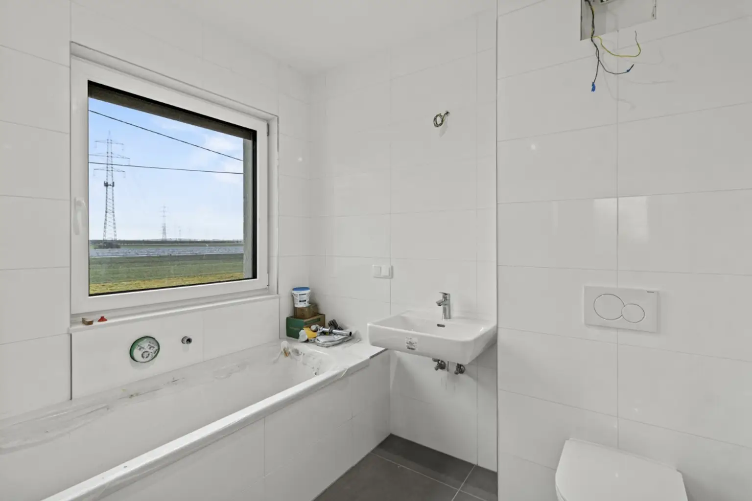 4 | ++ NEU ++ REIHENHAUS mit Balkon, Terrasse und Wohnkeller in NEUESSLING | Prima Service Immobilien