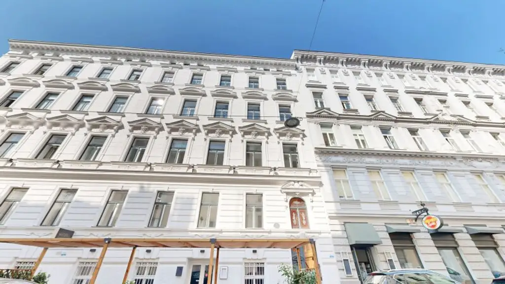 Moderne 2-Zimmer Dachgeschosswohnung | Terrasse | Klimaanlage | Nähe Café Hummel | Erstbezug