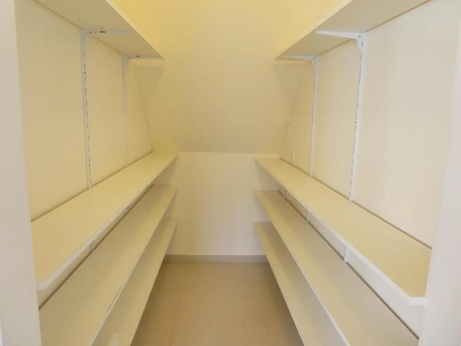 Speis direkt neben der Küche