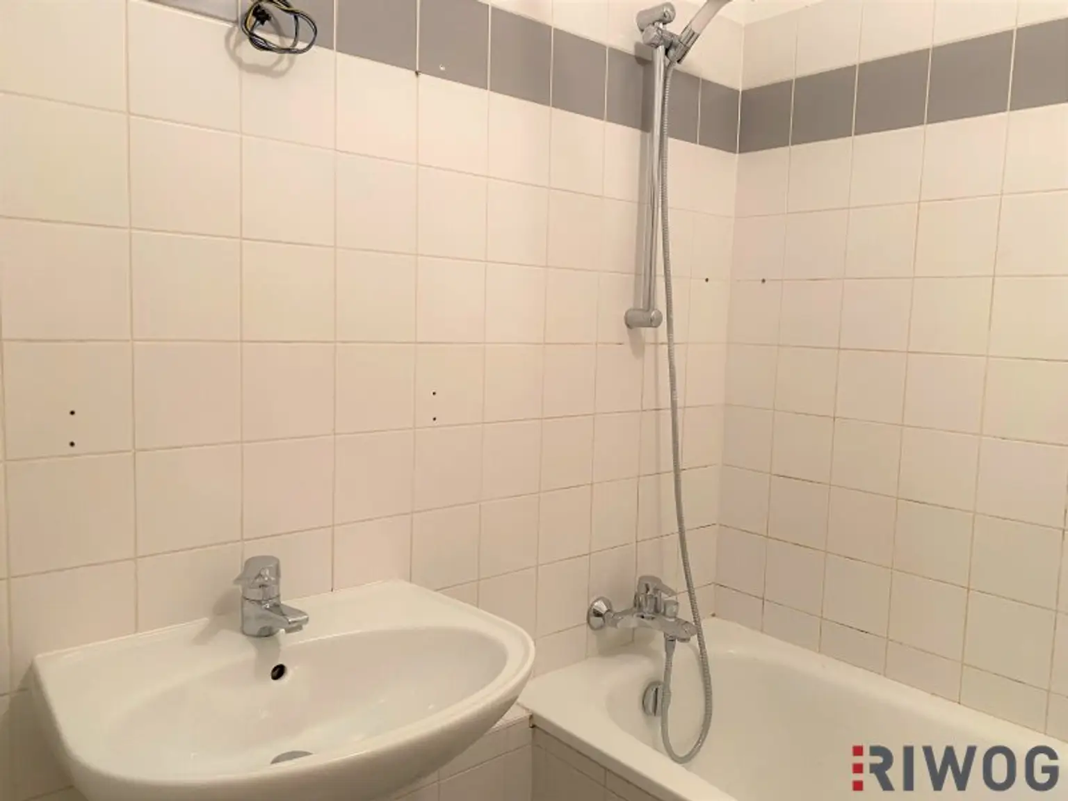 Nähe U3 Simmering - Ruhelage - Stellplatz optional - zwischen Lorystraße und Simmeringer Hauptstraße