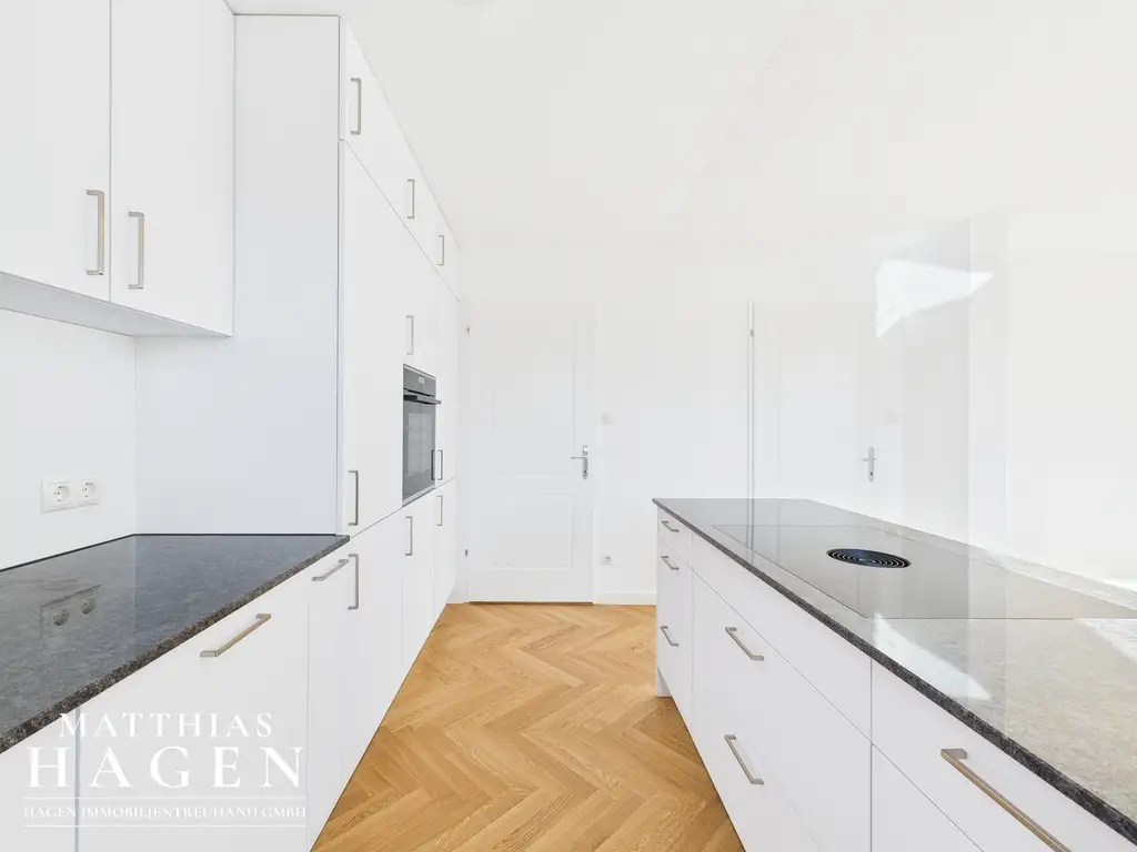 Zweitwohnsitz möglich: Neu renovierte 2 Zimmerwohnung mit Blick zum Bodensee