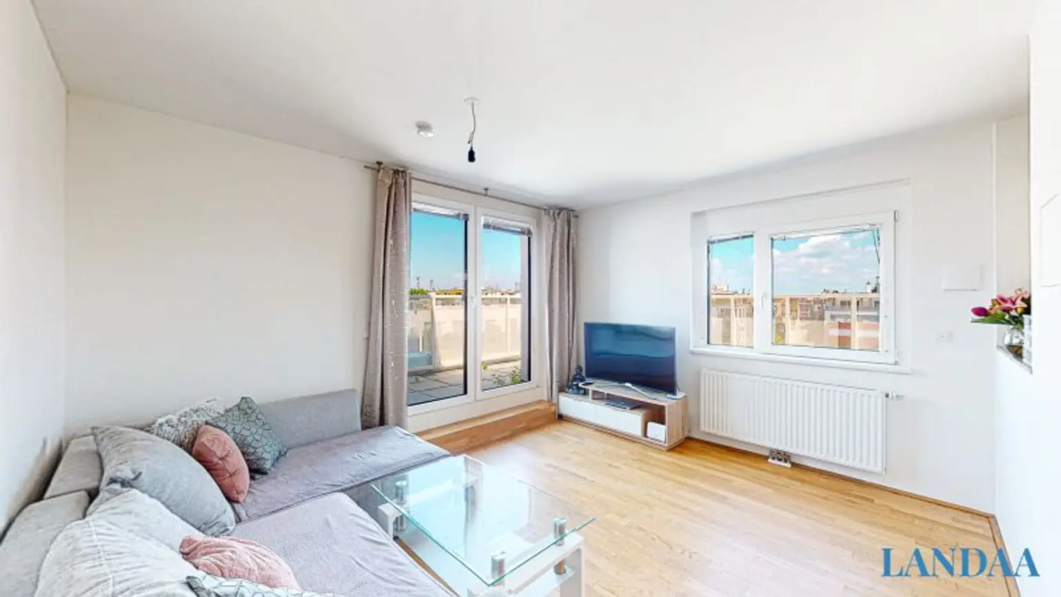 Wunderschöne 4 Zimmer Dachgeschosswohnung mit Garage