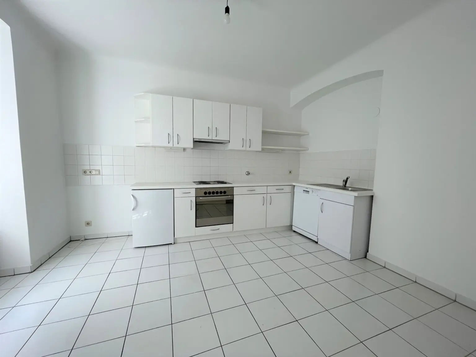 TOP-CITY-LAGE | ENTZÜCKENDE 2 ZIMMER | BALLGASSE