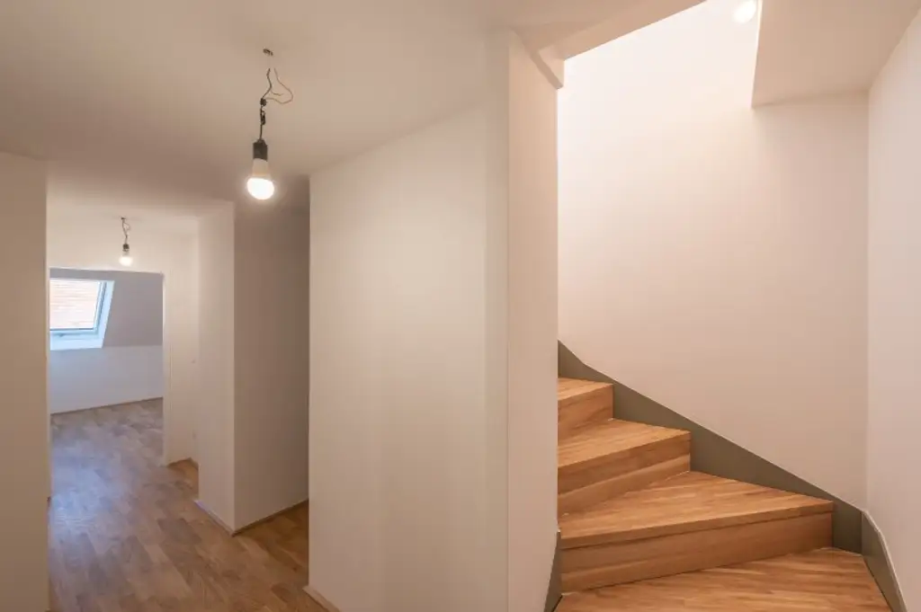 ++NEU++ 3-Zimmer DG-ZWEITBEZUG mit Dachterrasse! ++VIDEOBESICHTIGUNG++