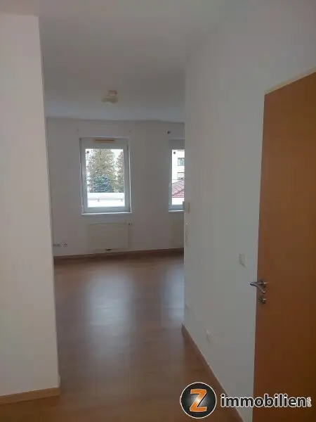 Jennersdorf: Gepflegte Wohnung, Ruhelage