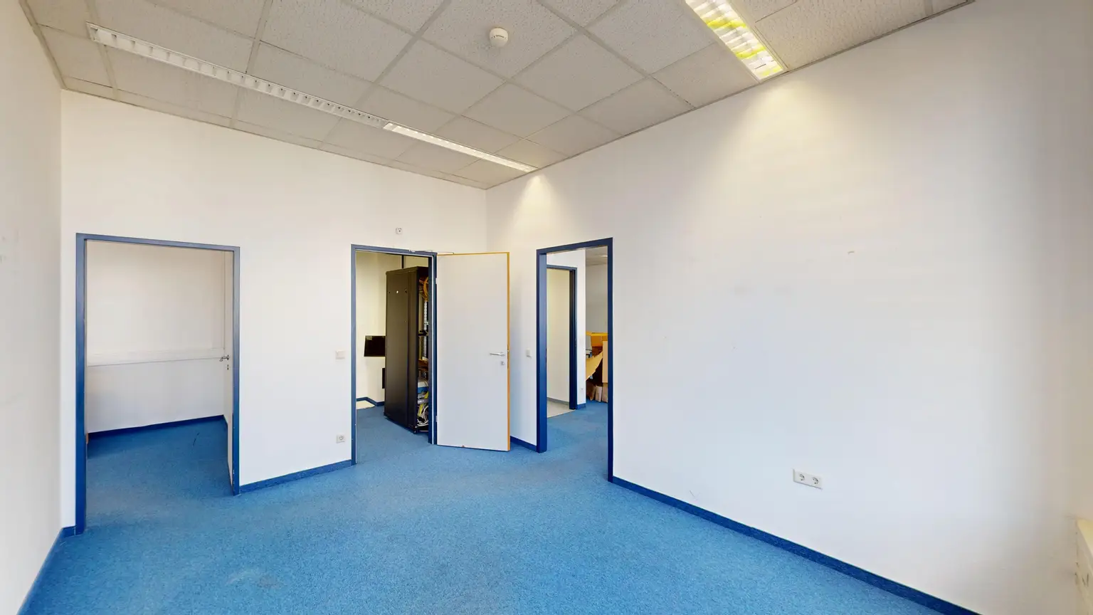 Helles Büro mit idealer Raumaufteilung