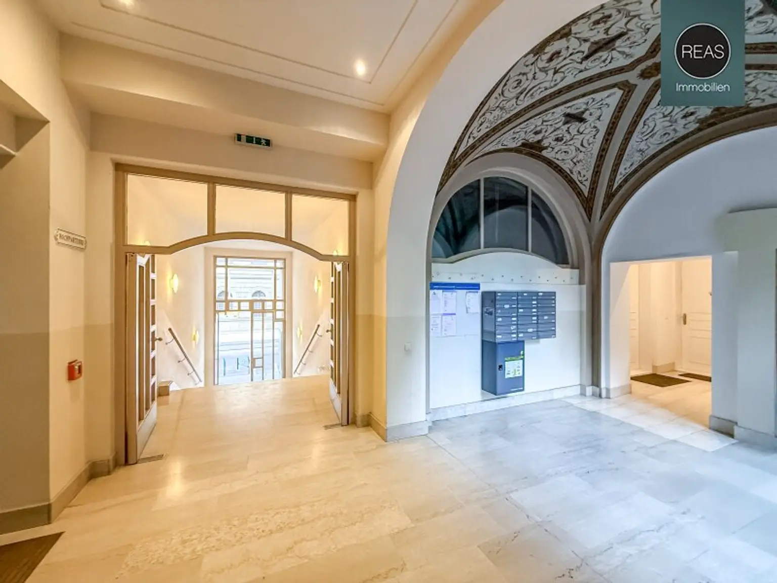 Modernes Büro mit Terrasse nahe Naschmarkt! Garage verfügbar!