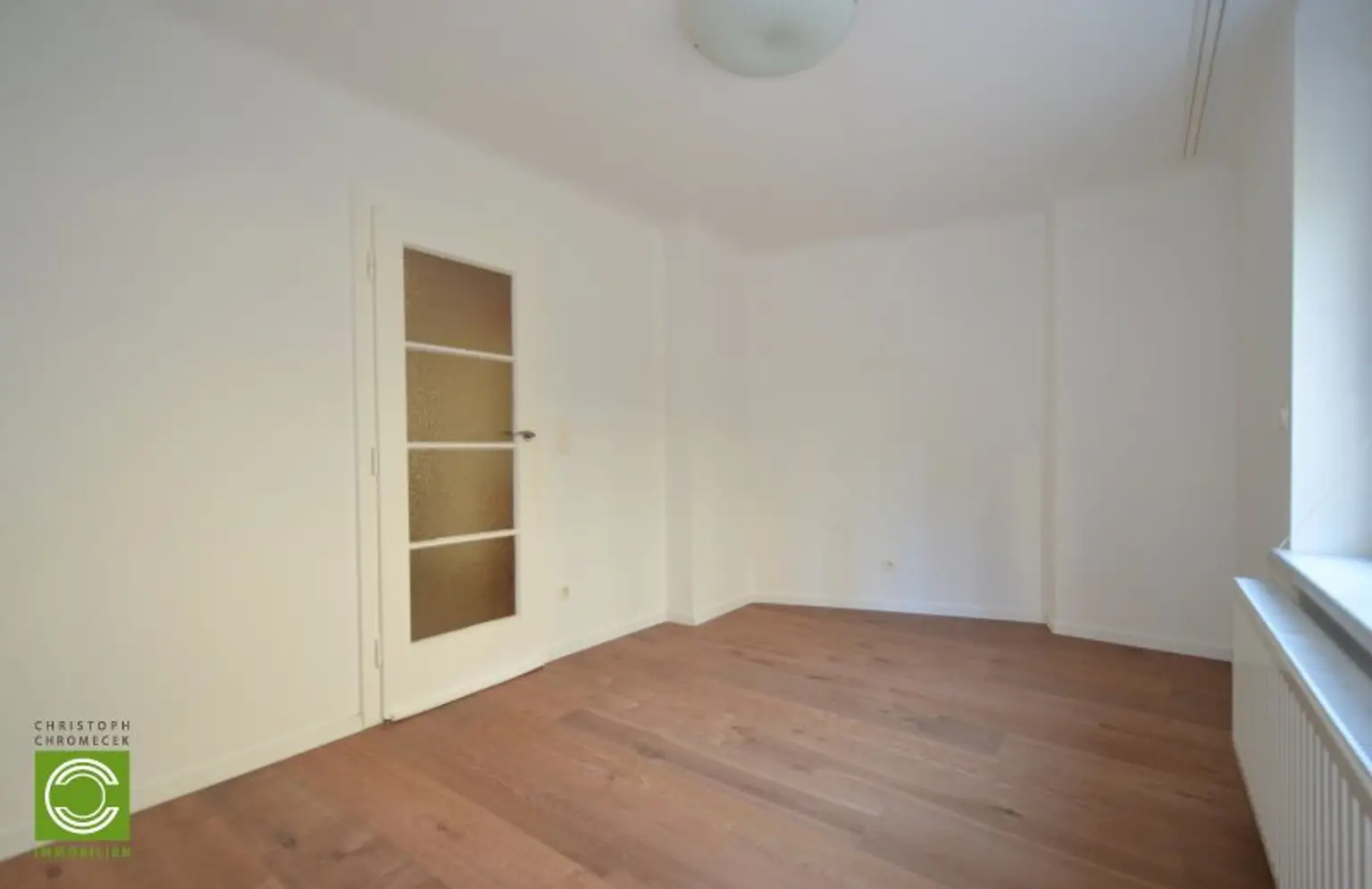 CHRISTOPH CHROMECEK IMMOBILIEN - PERCHTOLDSDORF - Ruhige 2-Zimmer-Miete in Zentrumslage!