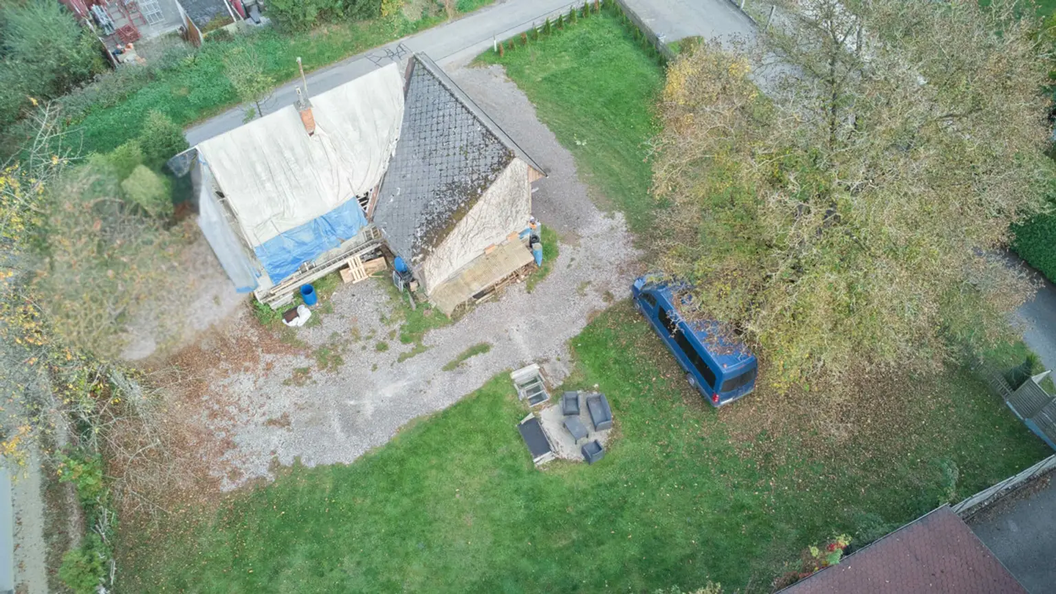 Grundstück mit Altbestand Regau