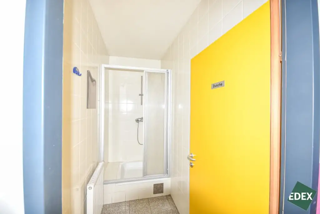 Geschäftsfläche – 310 m² am Erlaaer Platz