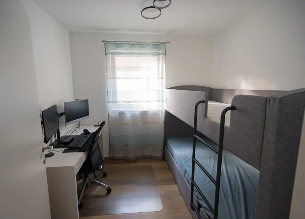 EBEN AM ACHENSEE -  Moderne, komplett möblierte  3 Zi.-Wohnung mit Balkon zum Verkauf