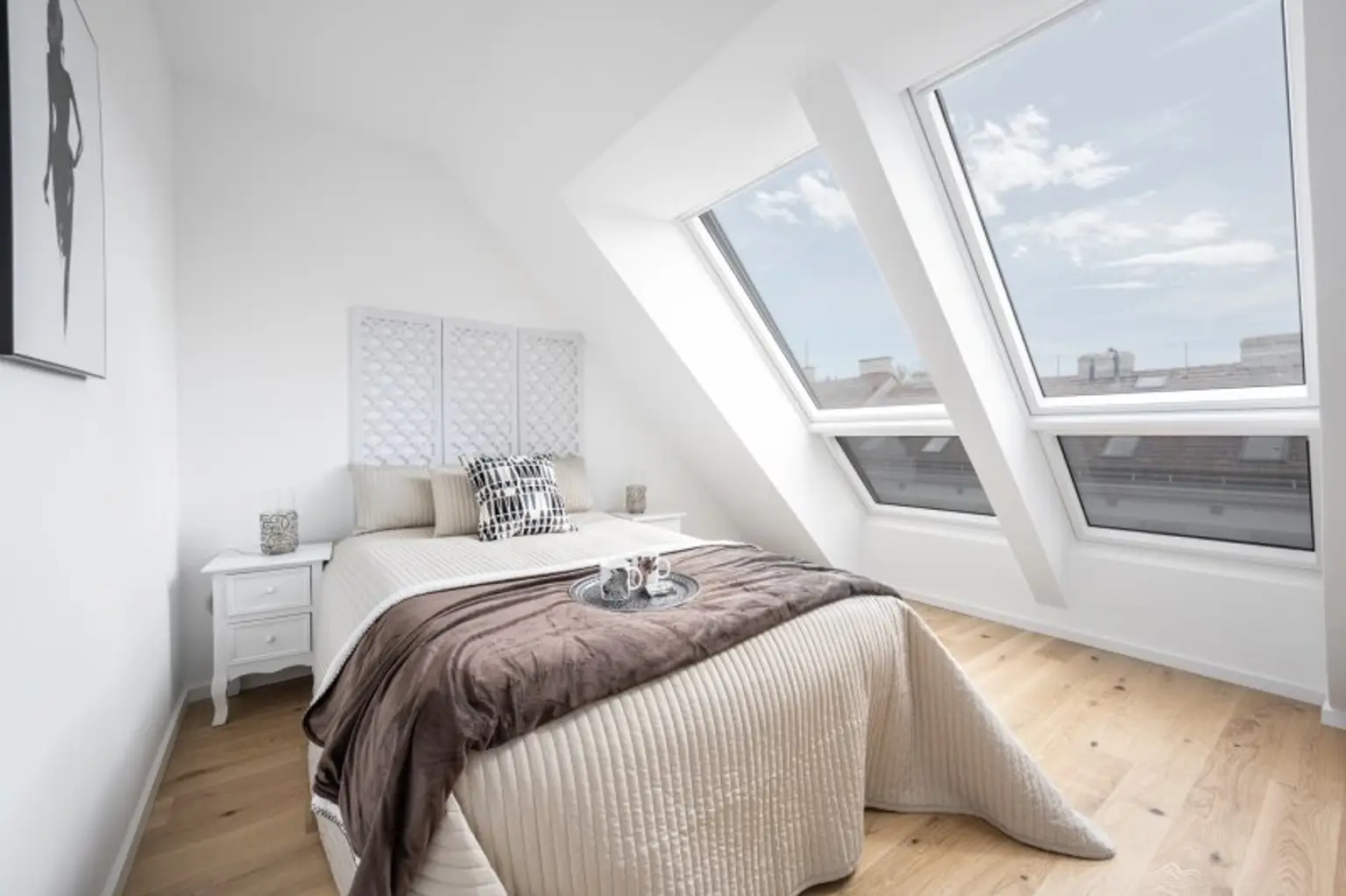 2 Zimmer Dachgeschoss mit traumhafter Dachterrasse