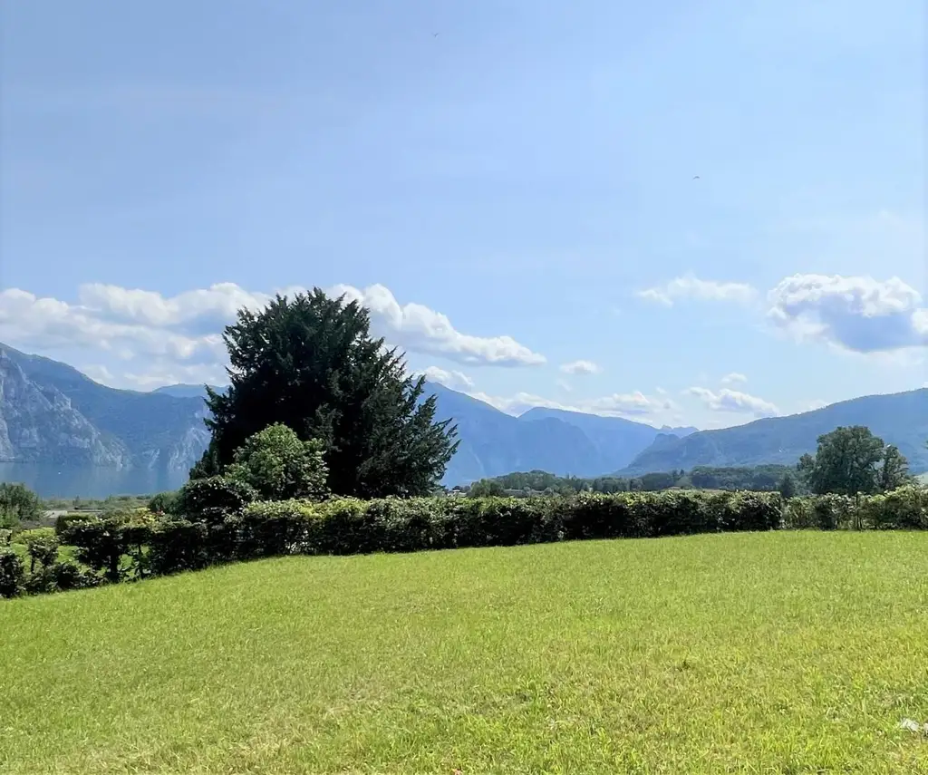 TRAUMGRUNDSTÜCK - SEEBLICK² - TRAUNSTEINBLICK