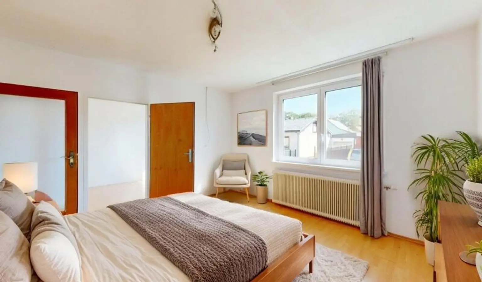 Hinreißender Bungalow mit großem Garten und Entwicklungspotential | 3 Zimmer | Terrasse