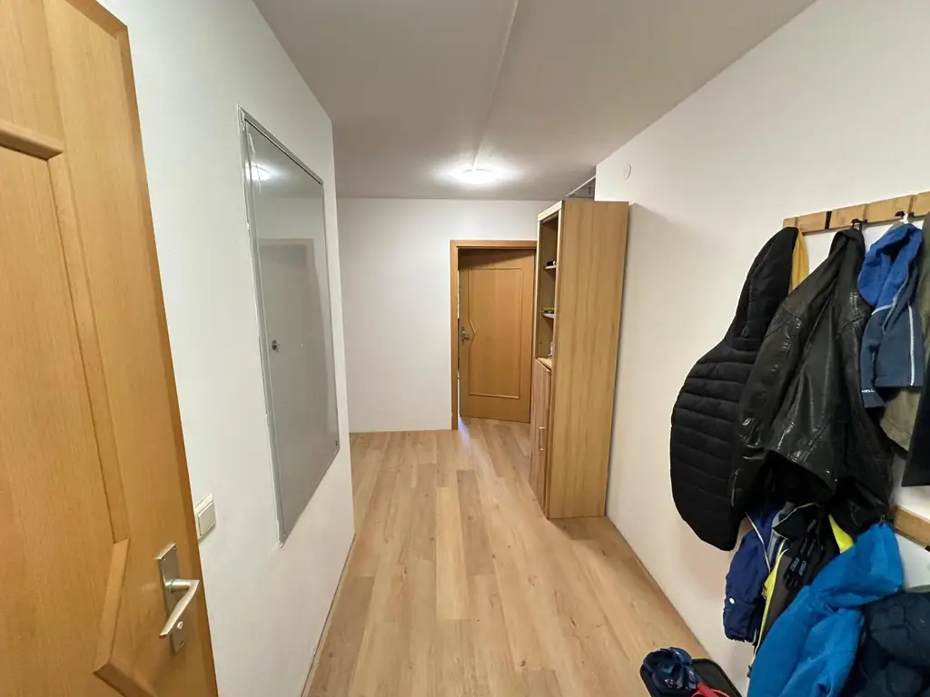 Helles Einfamilienhaus mit großem Potenzial.