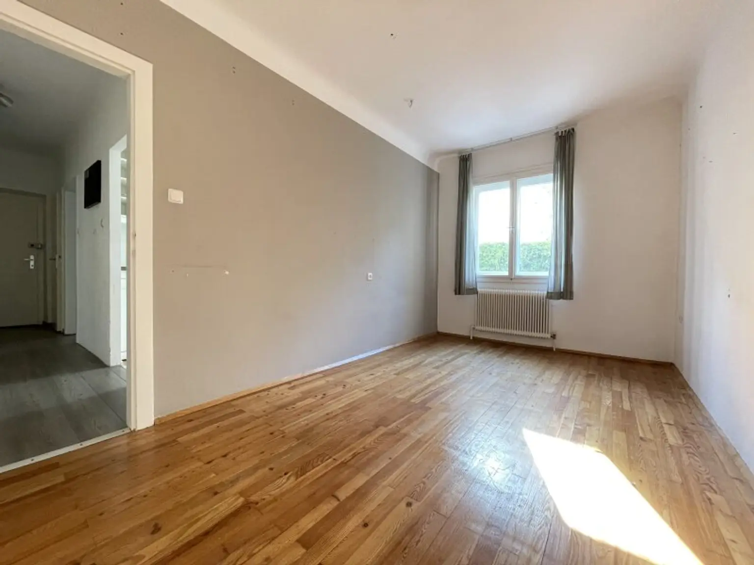Charmante 4-Zimmer-Wohnung mit vielseitigem Grundriss – ruhig, zentral und mit Gestaltungspotential - PROVISIONSFREI