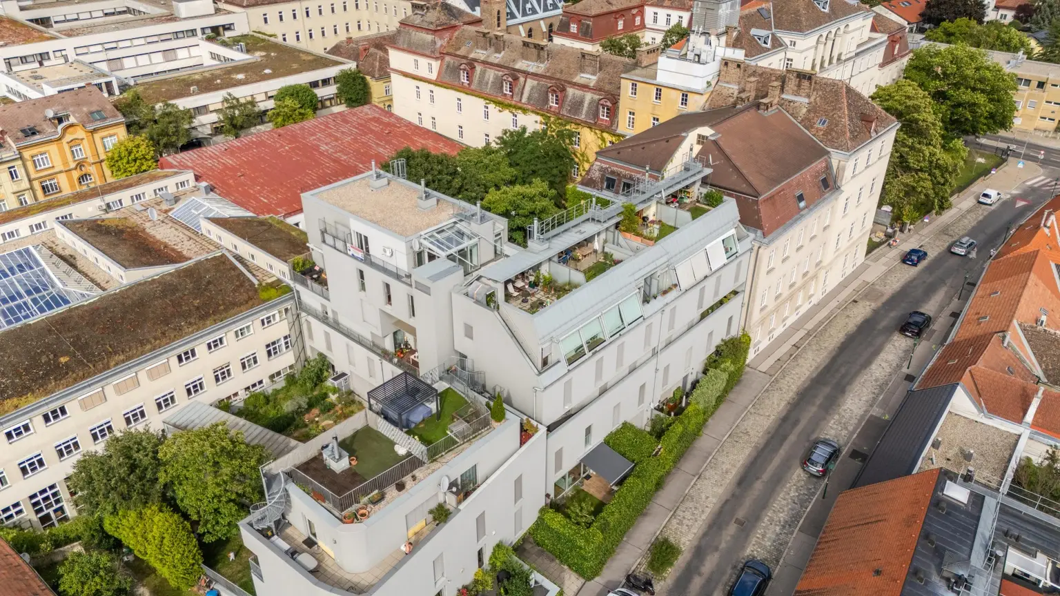 "Bisambergblick - DG-Terrassen-Traum - Penthouse mit Tiefgaragenplatz"
