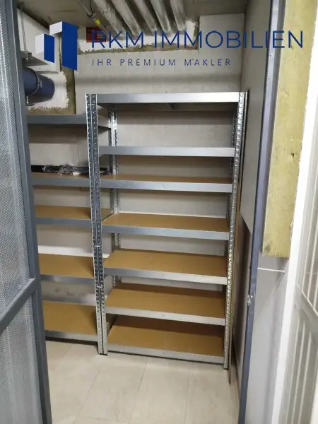 TOP - Neuwertige Dachgeschosswohnung in 1210 Wien – ca. 70 m², 3-Zimmer, ca. 23m² Terrasse und Garagenstellplatz - absolute Ruhelage