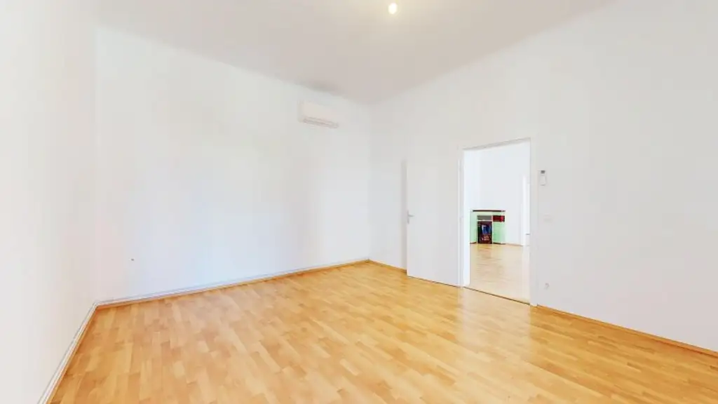 PROVISIONSFREI -- Schicke 3-Zimmer Wohnung im Herzen des 3. Bezirks | teilsaniert | Nähe U3