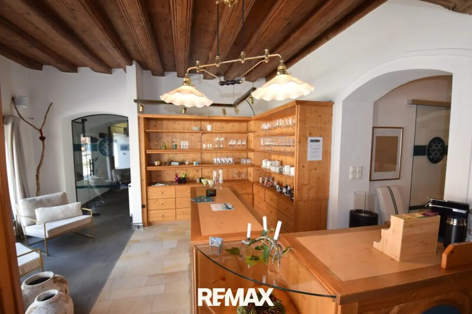 Foyer mit Theke