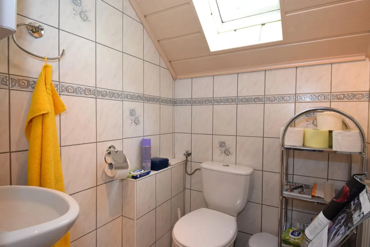 Geräumiges Haus mit Garten und Pool