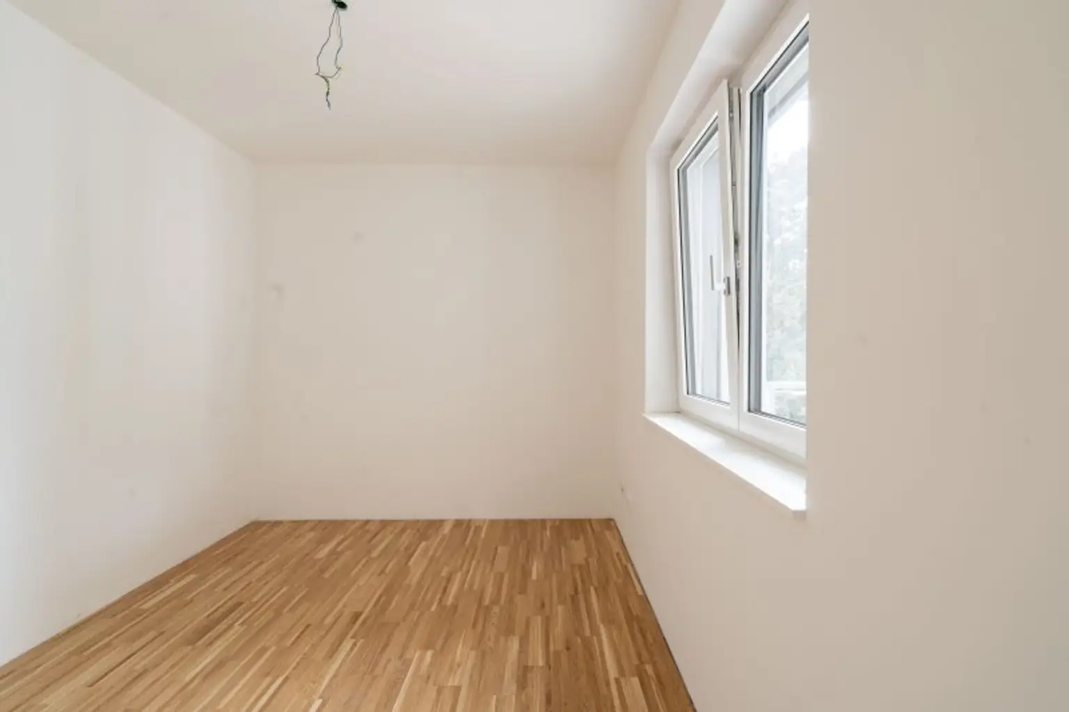 PROVISIONSFREI: Moderne 2-Zimmer-Wohnung mit Terrasse und Stadtblick in Ansfelden/Nettingsdorf