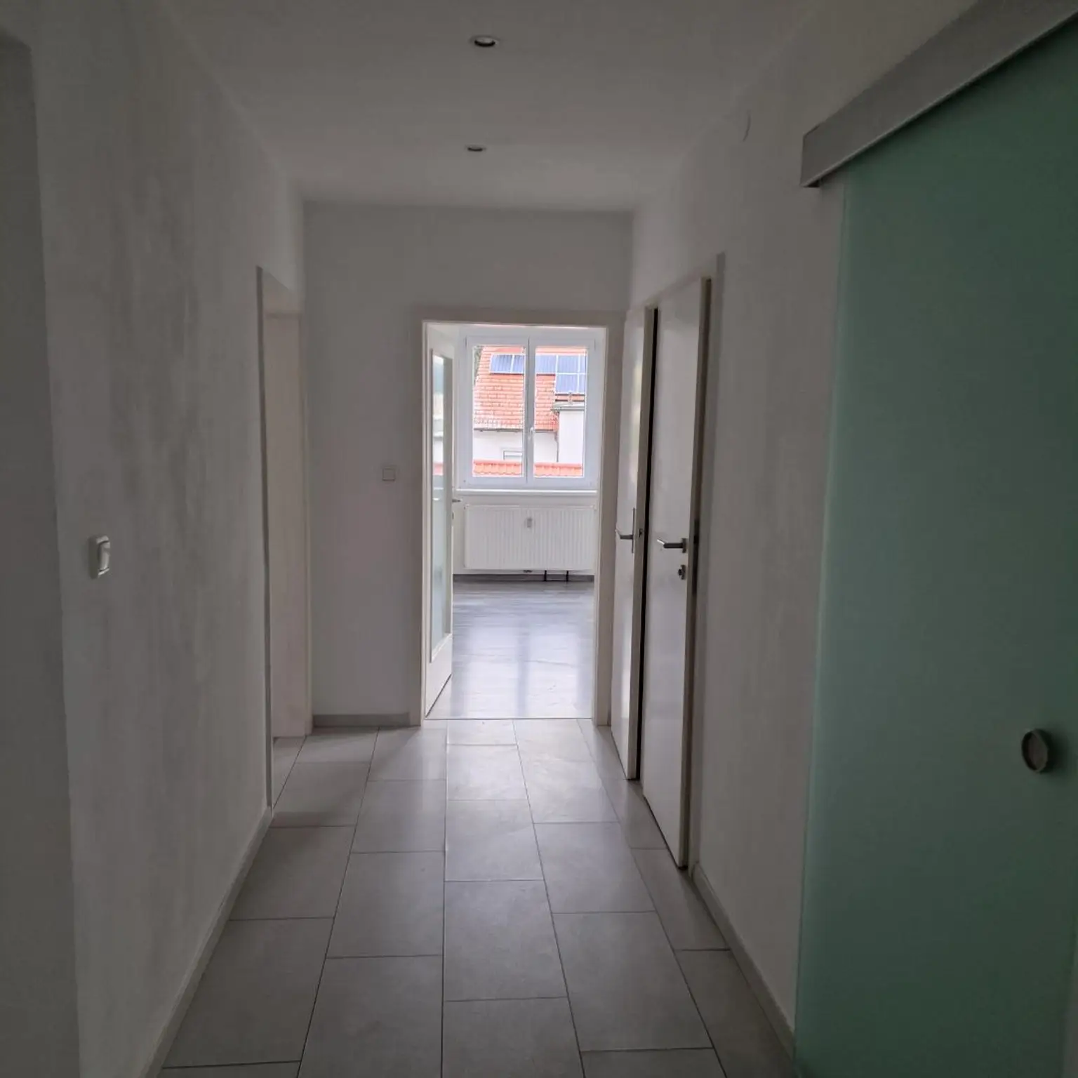 3-Zimmer-Wohnung mit Balkon mit Einbauküche