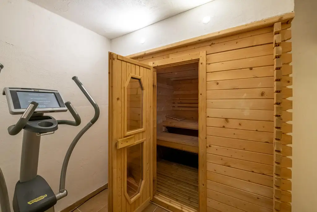 NEU! Wohnen & Wohlfühlen mit Einliegerwohnung und Vermietungspotential