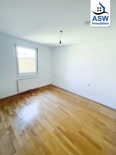 Schöne 2-Zimmerwohnung mit Balkon unweit der U4 (befristet vermietet)