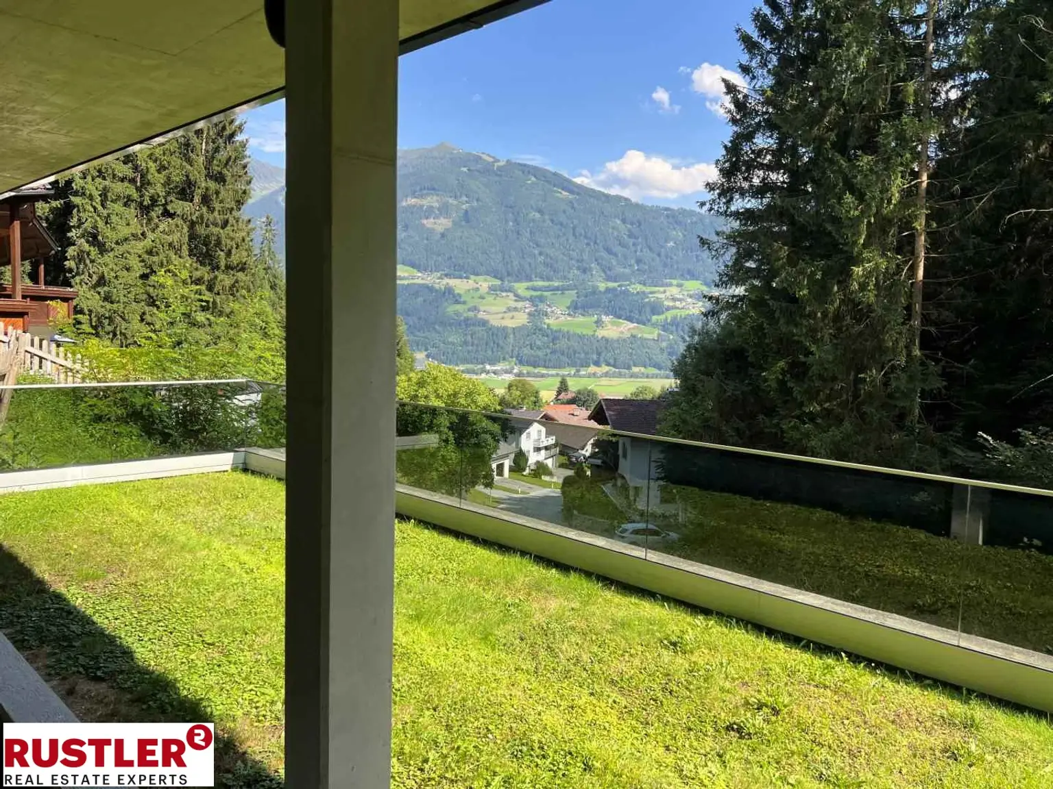 Stilvolle Wohnung in Vomp mit Terrasse & traumhaftem Ausblick